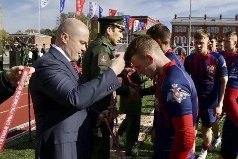 7 посвященных людей