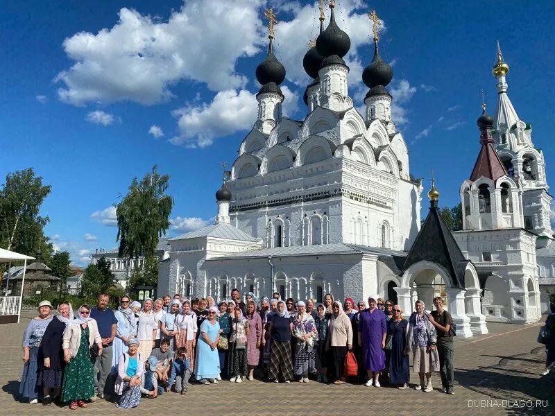 Паломники в Дивеево. 1 Августа паломники в Сарове. Дивеево 1 августа праздник. Праздник в Дивеево 1 августа 2023. Паломничество в дивеево