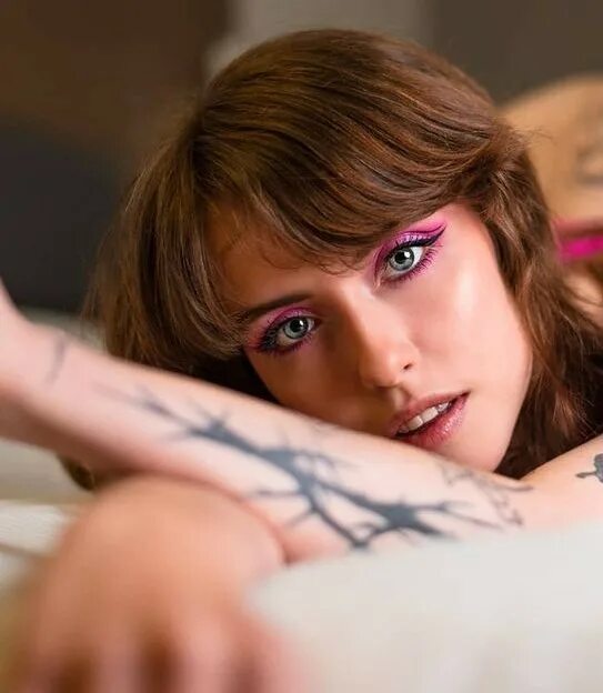 Ivy taylor. Иден айви. ivy edem. эден иви. edn ive.