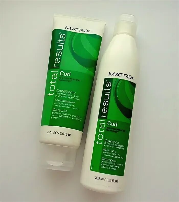 Matrix для вьющихся. Матрикс керл. шампунь matrix a curl can. матрикс шампунь curl желтый. шампунь матрикс для вьющихся волос.