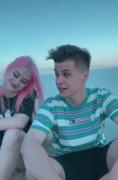 Астер и фогель. Роберт фогель и диана астер. Девушка фогеля. Диана астер и фогель. Фото дианы астер с фогелем.