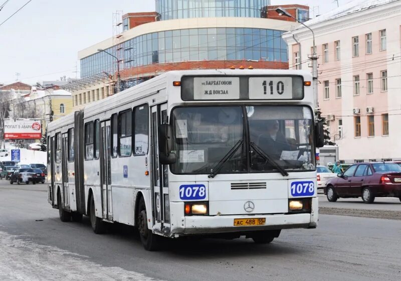 Где 110с. Мерседес ака 6226. Автобус 110 Омск. Маршрут 110 автобуса Омск. Автобус 1078.