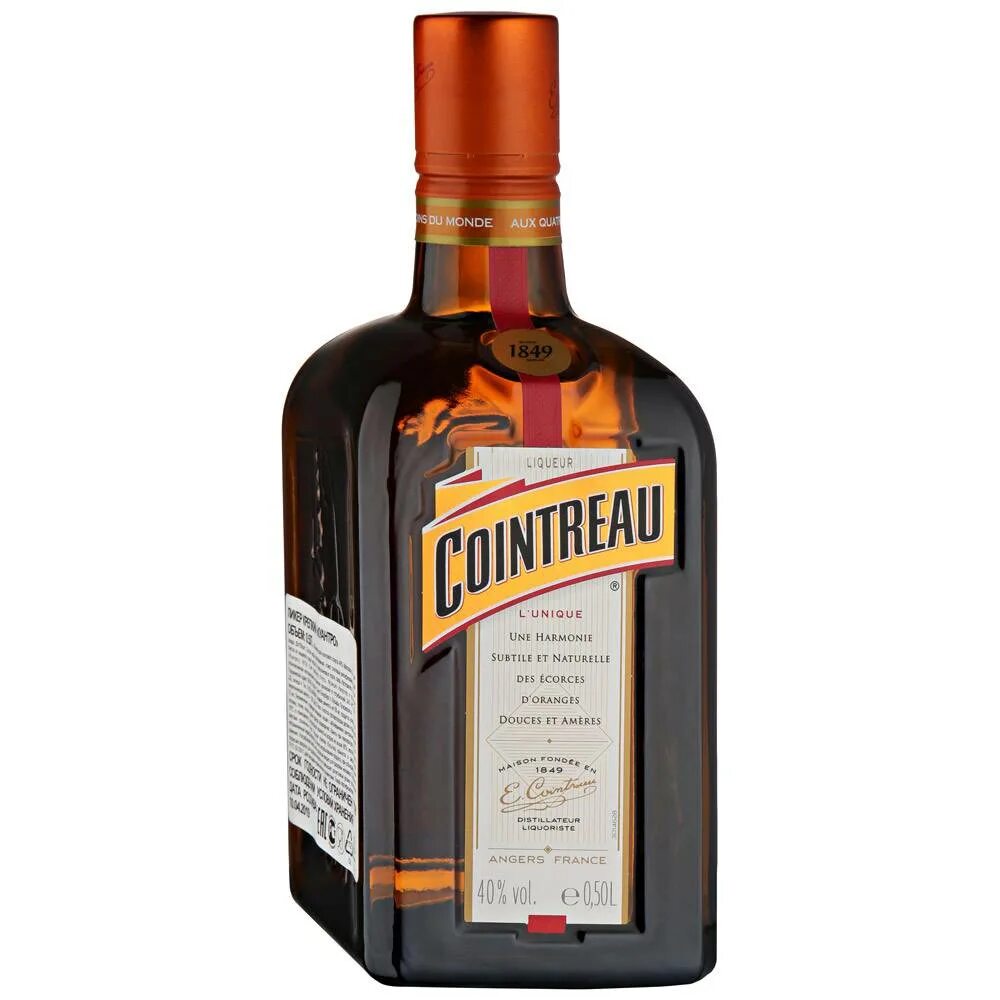 Ликеры купить красноярск. Ликер Куантро (Cointreau). Апельсиновый ликер Cointreau. Апельсиновый ликер Куантр. Куантро ликер красное и белое.