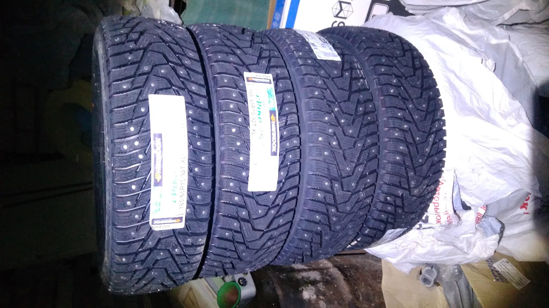 Hankook Winter i Pike rs2 185/65 r15. Шины Hankook Winter i Pike rs2 w429 185/65 r15. Ханкук w429 185/65 r15. Hankook Winter i Pike rs2 92t.