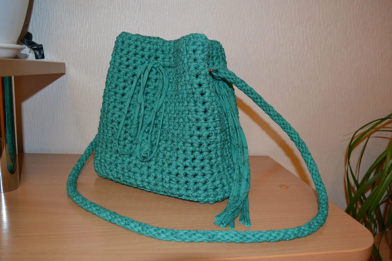 торба из шнура. сумка торба из трикотажной пряжи крючком. торба из шнура. торба из шнура. сумка торба из трикотажной пряжи крючком.