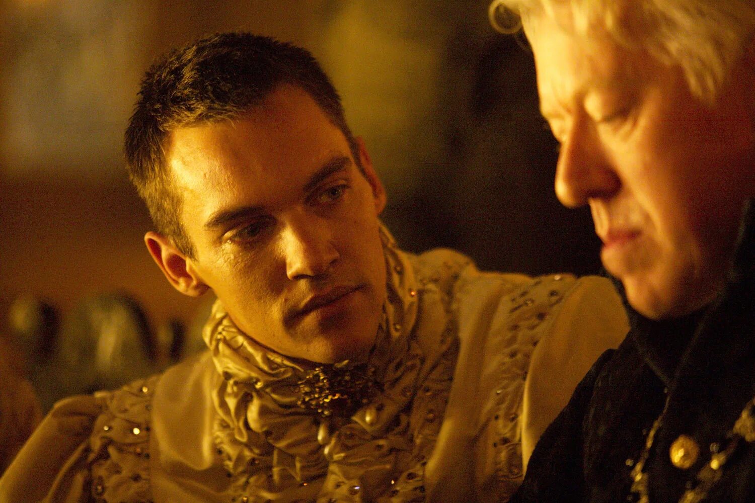 генри норрис в фильме тюдоры. анна болейн и генрих 8 сериал. джон дадли в сериале тюдоры. генрих 8 сериал тюдоры. джейн сеймур тюдоры сериал.