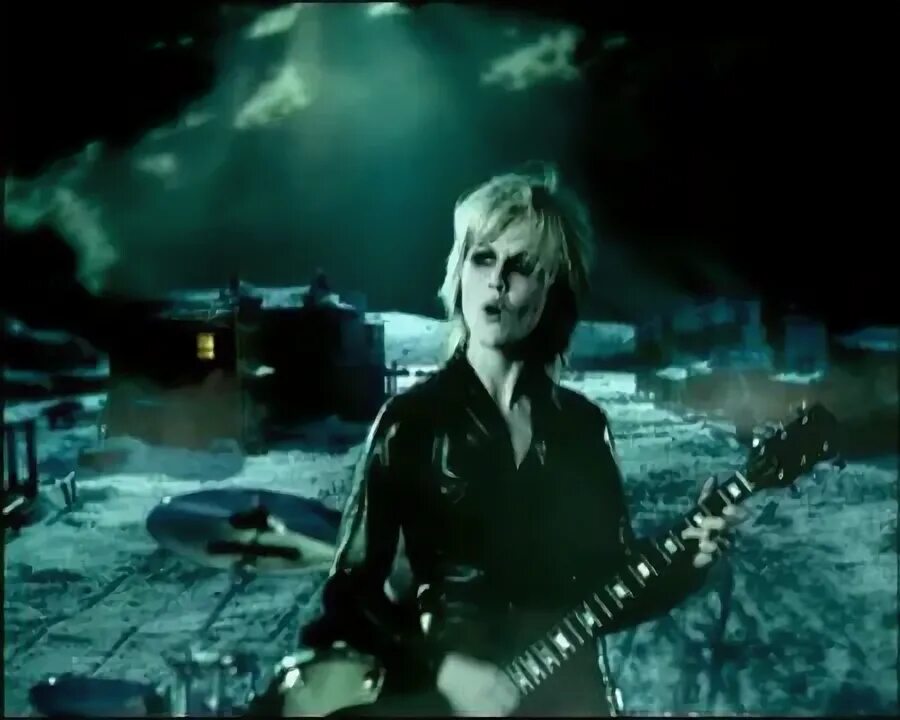 Cranberries promises. Promises the cranberries. Promises the cranberries. Cranberries promises клип. The cranberries salvation альбом.