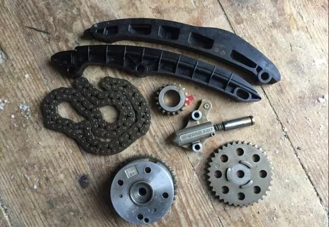 8 tsi. 4 tsi комплект цепи грм. 4 tsi caxa. 8 tsi borsehung. Комплект цепи грм 1.