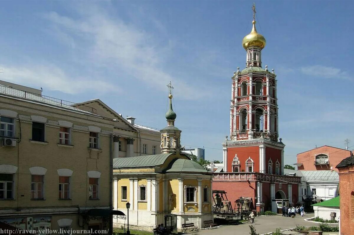 Петровский монастырь сайт. Высокопетровский храм в Москве. Высоко-Петровский монастырь Москва. Высокопетровский монастырь Толгская Церковь. Высокопетровский монастырь колокольня.