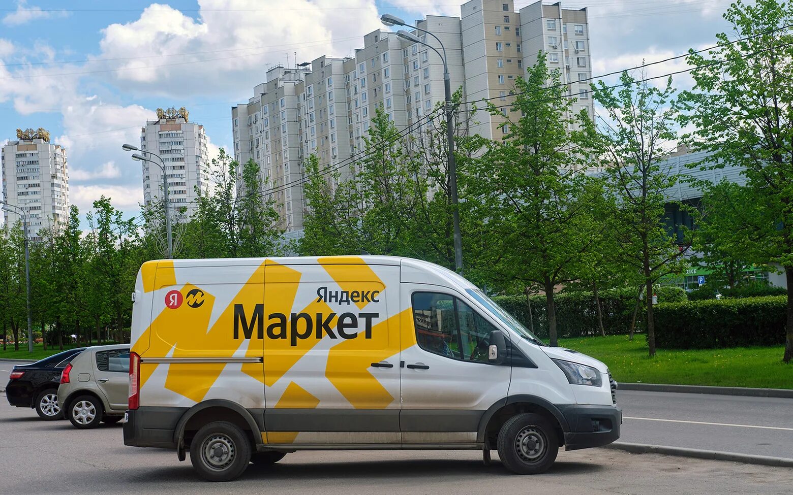 Маркет машин. Транзит Яндекс Маркет. Яндекс Маркет машина. Ford Transit Яндекс Маркет. Яндекс Маркет машина доставки.