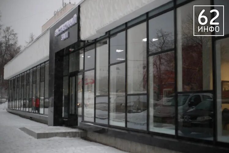 Картины иванова в музее иванова рязань. Корсаков рязань художник. Выставочный зал рязань. Выставочный зал на есенина. Рязань, ул.