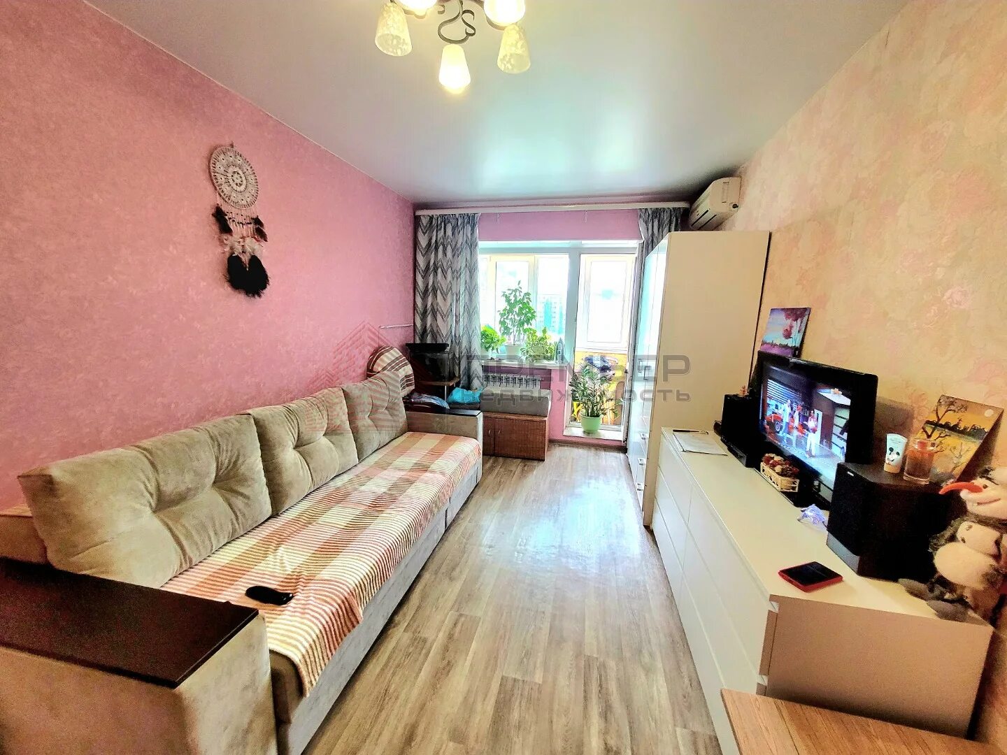 волгоград 3 комнатная квартира. комната в квартире обычная. дизайн квартиры волгоград фото. квартиры в волгограде. однушки вторички.