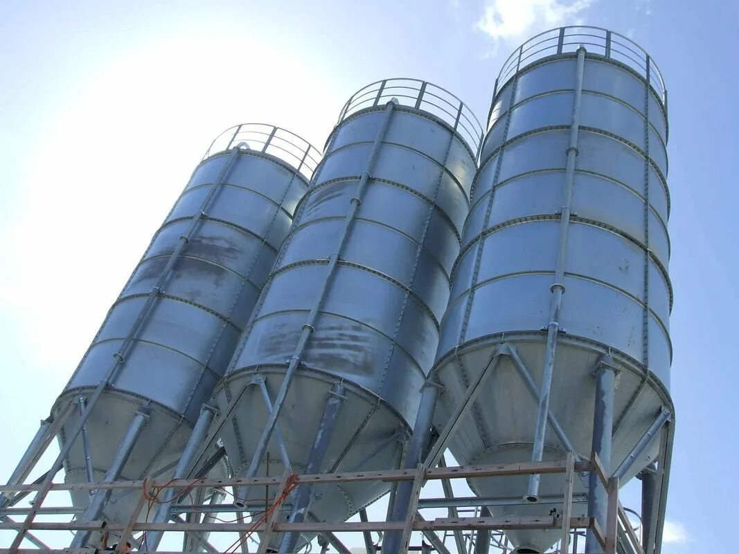 Силос под. Силос. eurosilo. силос бхм. фундамент под силос цемента 75т. силос 450 м3 кмд.