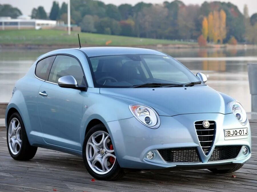 Альфа ромео мита. Alfa Romeo Mito. Альфа Ромео Мито. Alfa Romeo 2009. Альфа Ромео Mito фото.