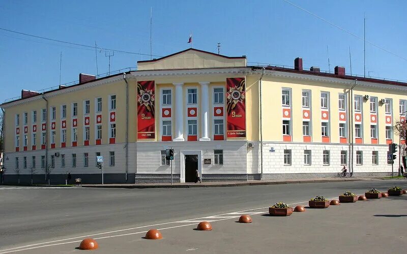 Санкт петербургская 3 великий новгород. Здание МВД Великий Новгород. Великий Новгород улица большая Санкт-Петербургская. МВД Великий Новгород большая Санкт-Петербургская. Санкт-Петербургская 60 Великий Новгород.