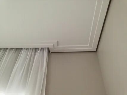 Потолок натяжной закрытый карниз