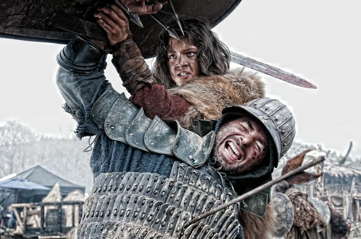 Нашедшая варваров. Конан варвар 1982 сцена. Нашедшая варваров. Барбариан сериал. Варвары сериал 2020 арминий.