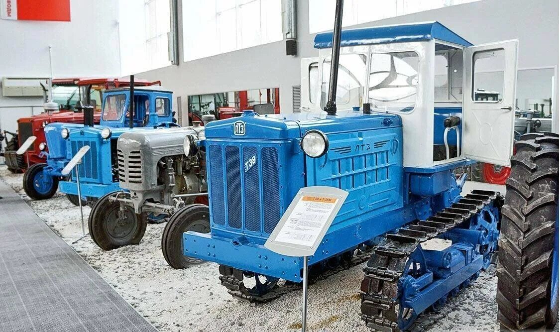 Гусеничный трактор кд 35. Т. Гусеничный трактор кд 35. 38. Ктз т70.