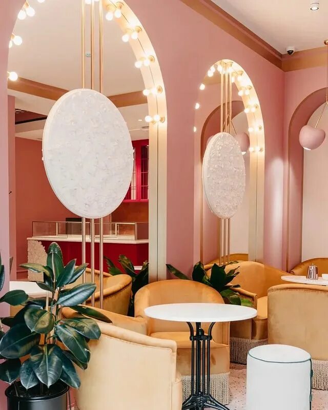 Lareve. Лареве кафе спб. lareve спб кондитерская. авторская кондитерская. lareve, санкт-петербург, аптекарский проспект.
