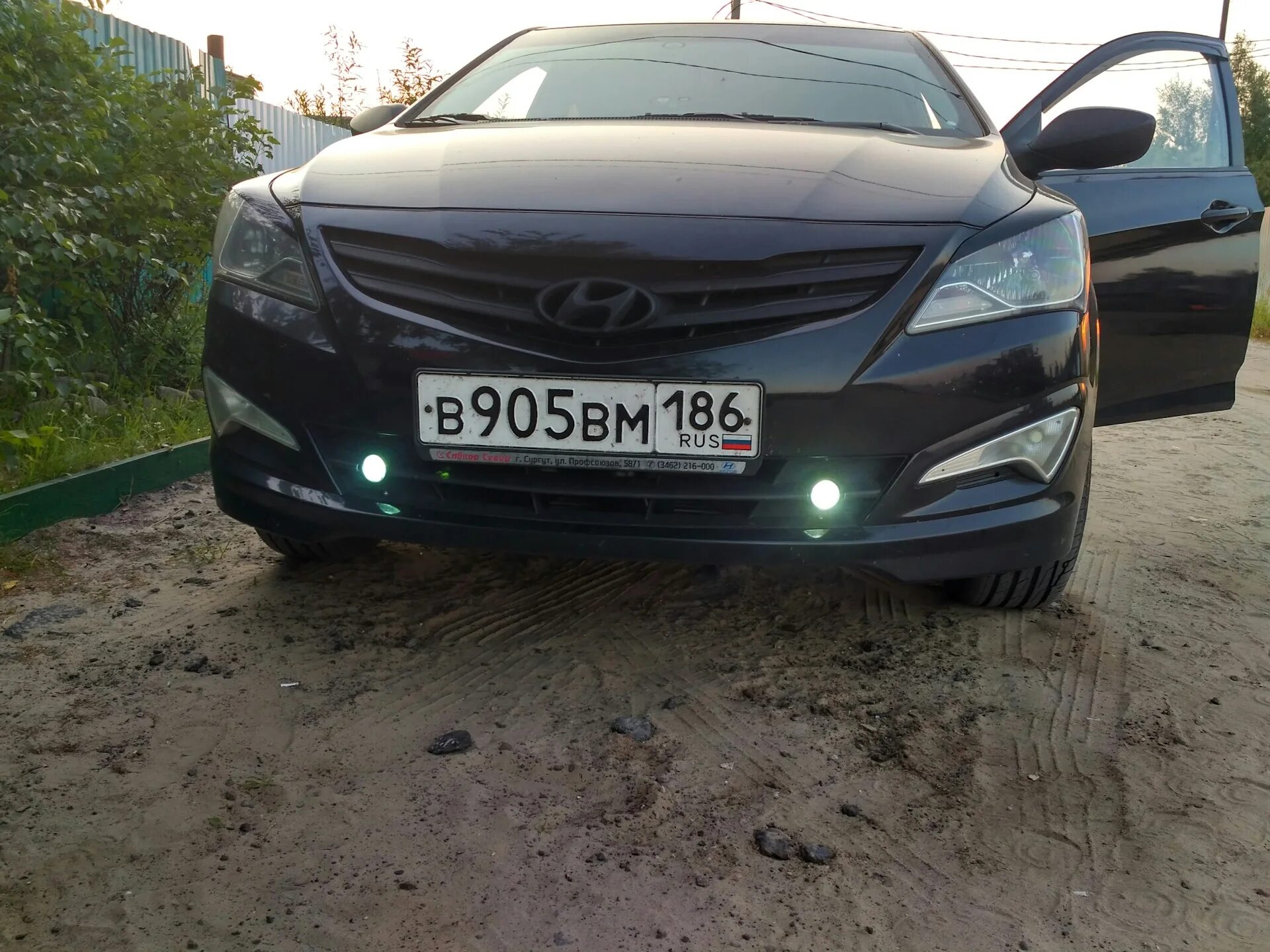 ПТФ + ДХО Hyundai Solaris 2015. Hyundai Солярис 2015 ПТФ. Дополнительный ПТФ Hyundai Solaris 2. ПТФ Hyundai Solaris 1 2015.