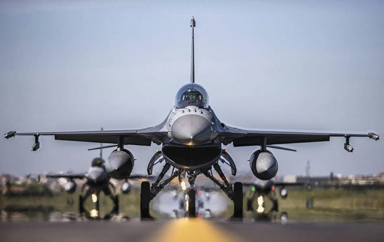 Истребители f 16 это