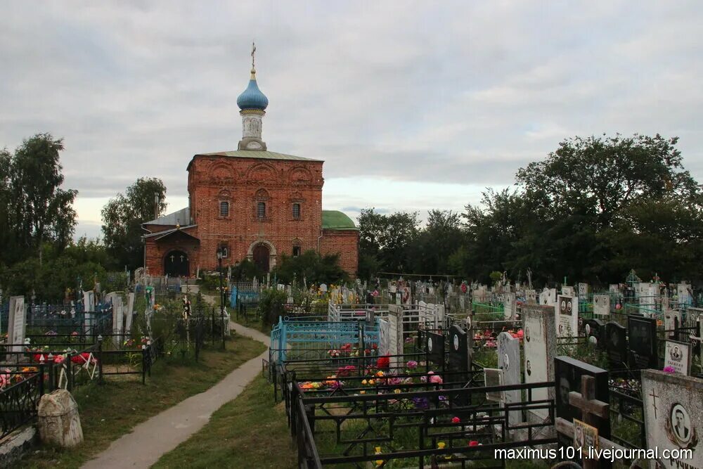 Рязанские борки исторические фото. Новые борки. Церковь богоявления господня рязань. Село слемские борки московская область. Новые борки.