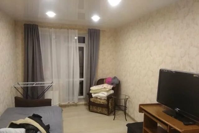 Однокомнатная квартира в питере. Съемная квартира. Снять жилье питер посуточно район шушары. Спб суздальский пр. Две спальни апартаменты питер.