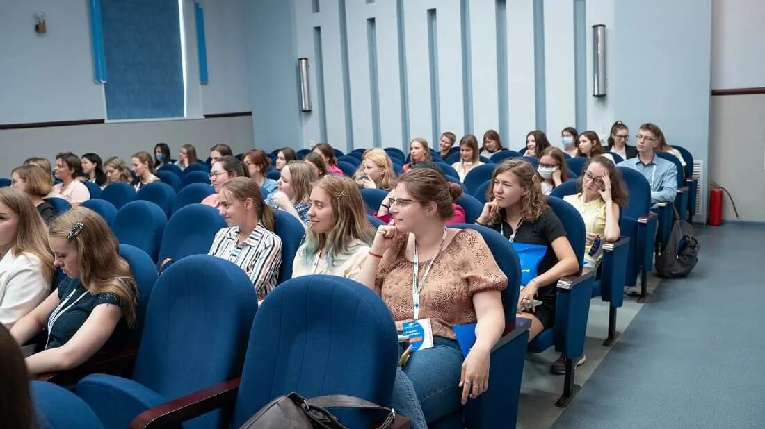 НГЛУ Добролюбова. Нижегородский лингвистический университет. НГЛУ им. н. а. Добролюбова '25. НГЛУ им Добролюбова Нижний Новгород фото. Нижегородский государственный университет им добролюбова