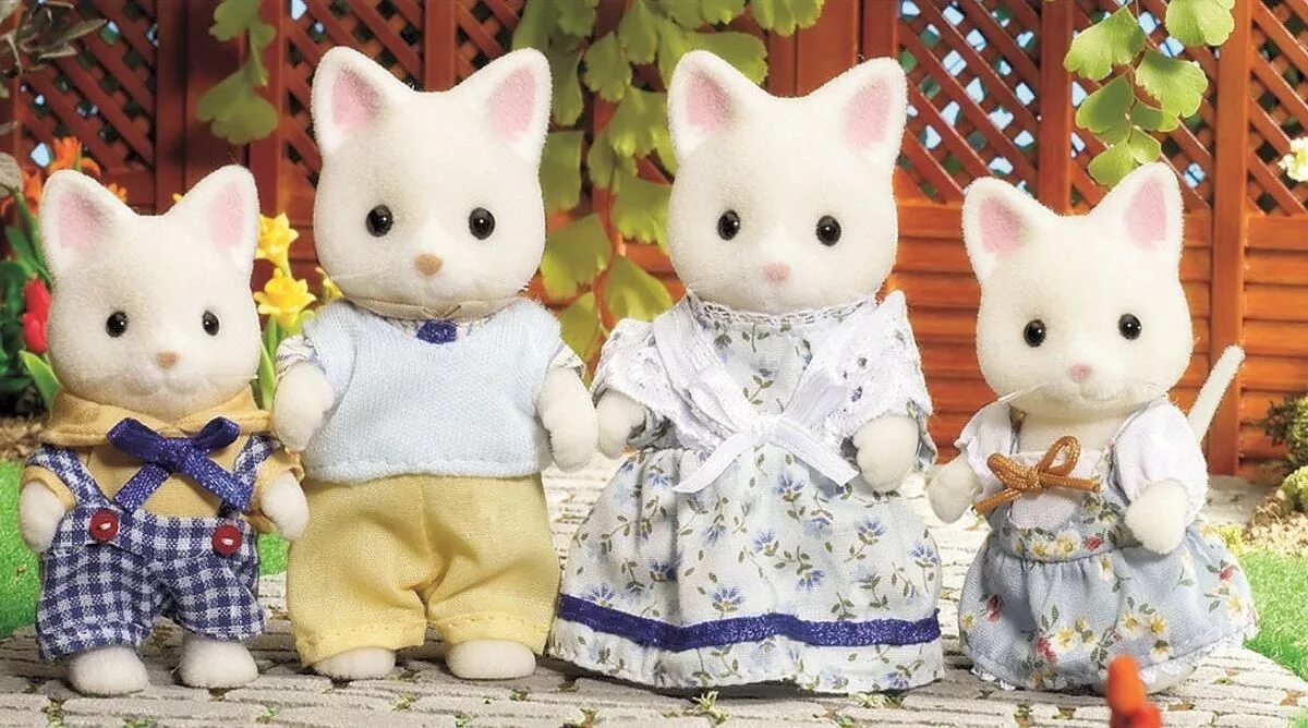 Sylvanian families cats. Сильвания фэмили кошки. Сильвания фэмили кошки. Сильвания фэмили семья полосатых кошек. Сильвания фэмили семья кошек.