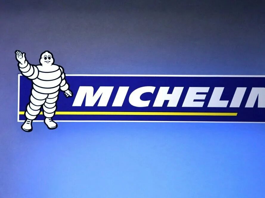 Michelin сайт. Мишлен логотип. michelin наклейка. мишлен надпись. michelin надпись.