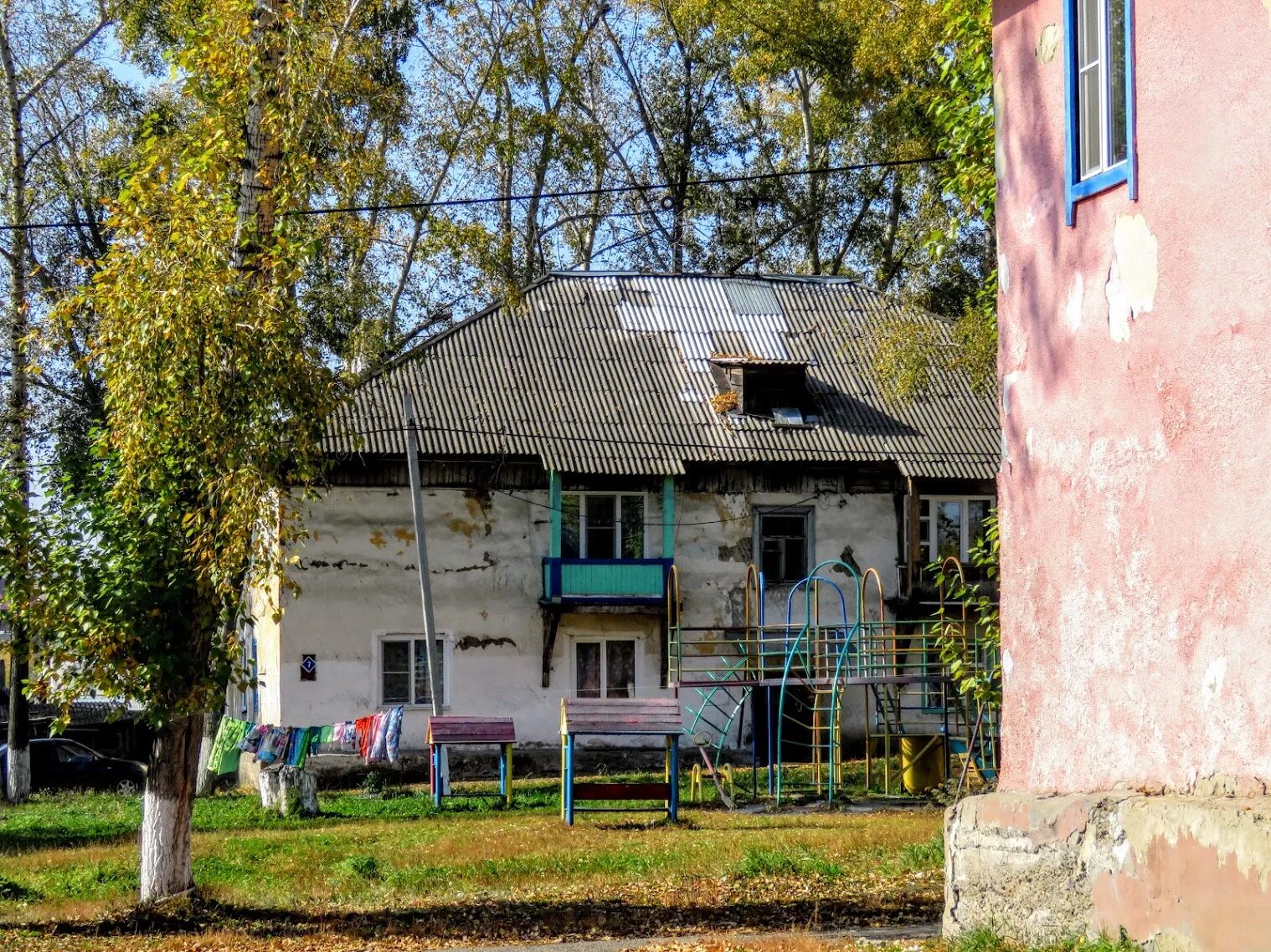 Поселок пионерка кемерово. Поселок урицкого. Кемерово посёлок урицкого улица первая ряжская дом 65. Деревня пионерка в кемерово. Поселок пионерка кемерово.
