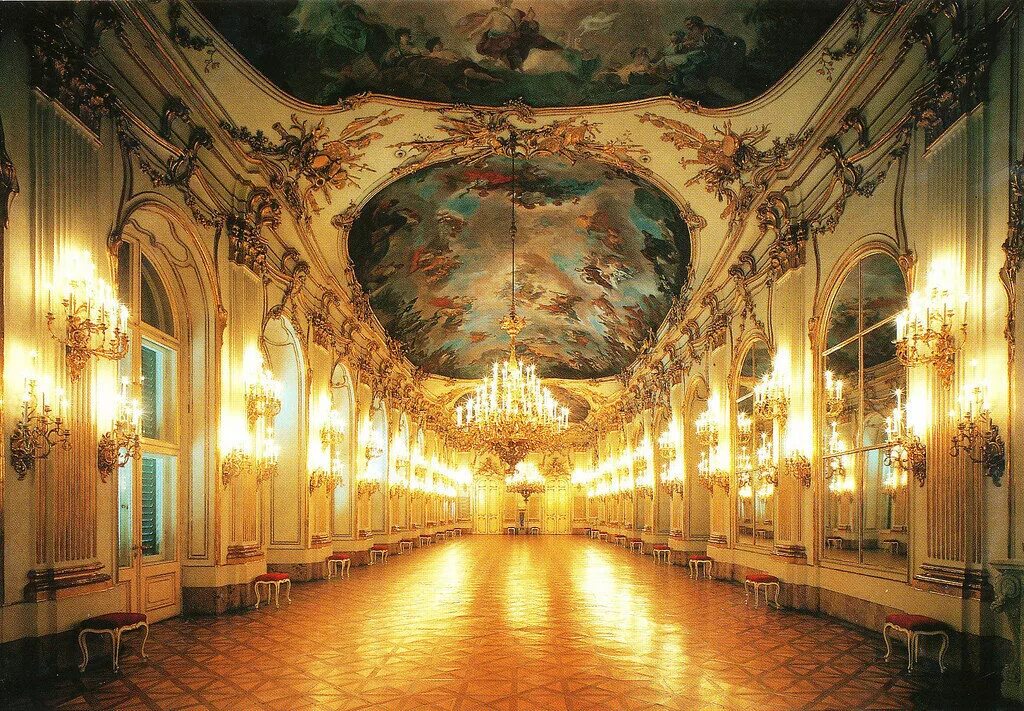 Замок в Вене Шенбрунн. Зеркальный зал во Дворце Шенбрунн. Шенбрунн Вена Барокко. Дворец Шенбрунн Вена внутри. Место для бала