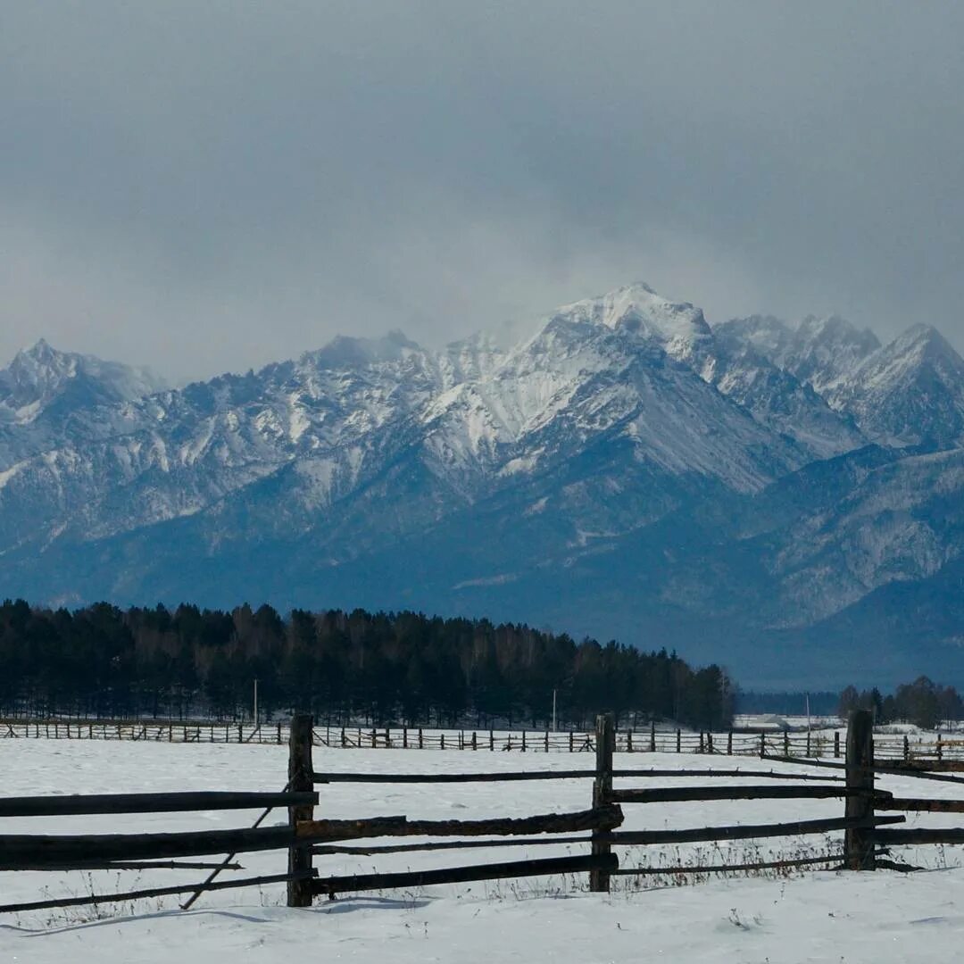 Аршан пляжи. Аршан бурятия сель. Аршан байкал. Горы аршан зима. Водолечебный курорт «аршан».