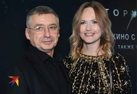 Жена сына табакова