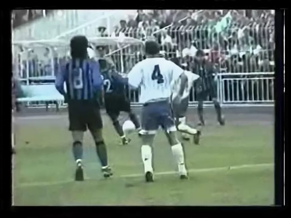 Фк черноморец эмблема. Динамо тбилиси кубок кубков 1981. Заря ворошиловград динамо тбилиси. Programmka chernomorets odessa 1983. Динамо тбилиси 1989.