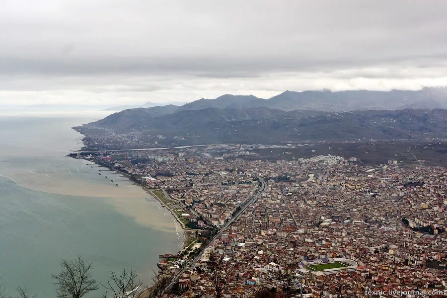Самсун город в турции. Трабзон самсун. Трабзон турция море и пляж. Трабзон и самсун. Курорт самсун в турции.
