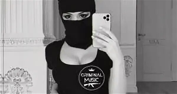 Тайпан - я влюбился, как бандит (feat. Кино мы все сошли с ума. Не сойти с ума тайпан ремикс. Тимати обложка трека. Тайпан agunda луна.