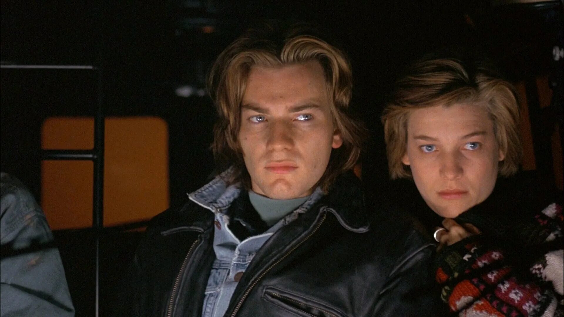 неглубокая могила 1994 юэн макгрегор. неглубокая могила 1994 юэн макгрегор. неглубокая 3. неглубокая 3. неглубокая 3.