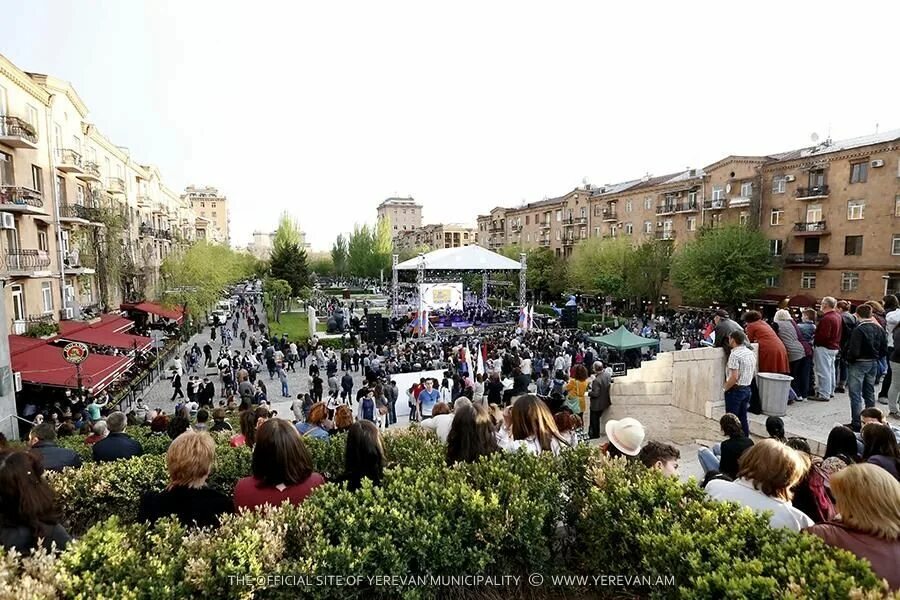 Ереван дата. Международный фестиваль джаза в Армении фото. Jazz Concert Yerevan. Taraz Fest in Yerevan. Color Festival Erevan.