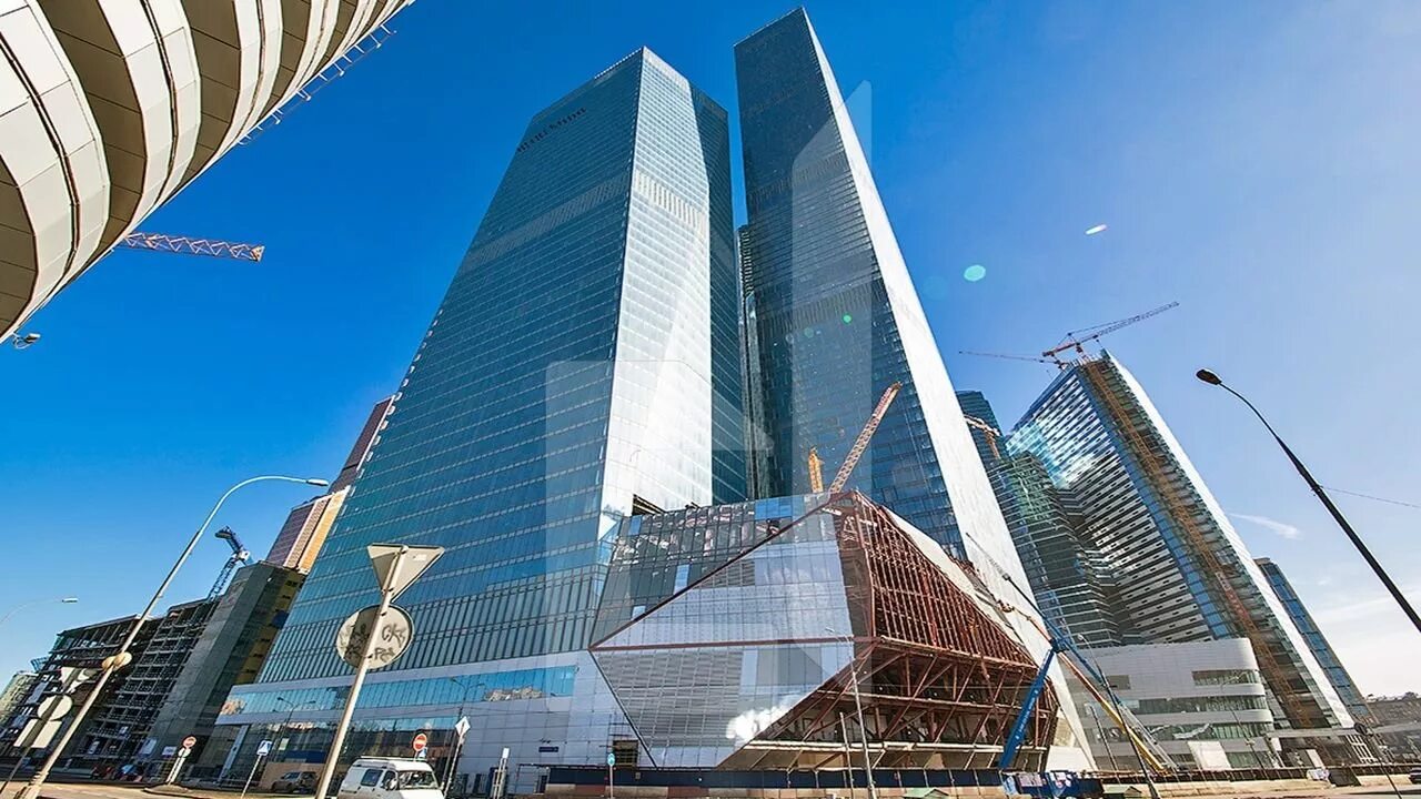 Москва сити 1 красногвардейский проезд. Око тауэр москва. башня мфк око. северная башня мфк «око». здание око москва сити.