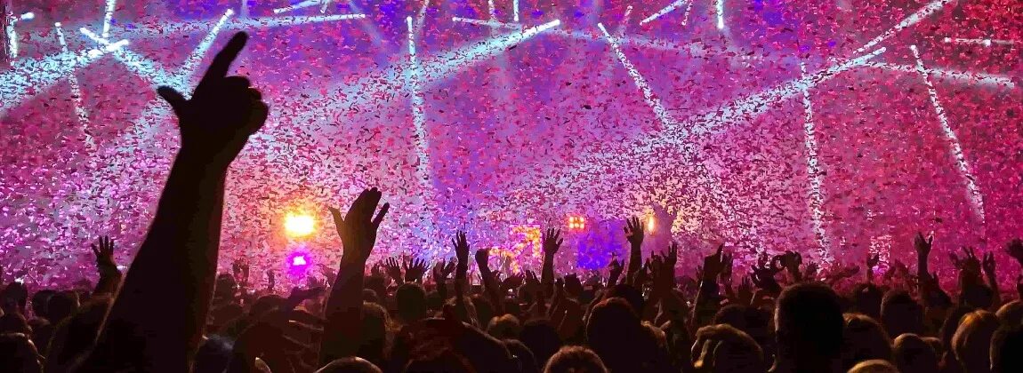 Концертные туры 2023. Современный концертный зал. Красивый концертный зал. Новый год в Австралии 2023. Unsplash Concert.