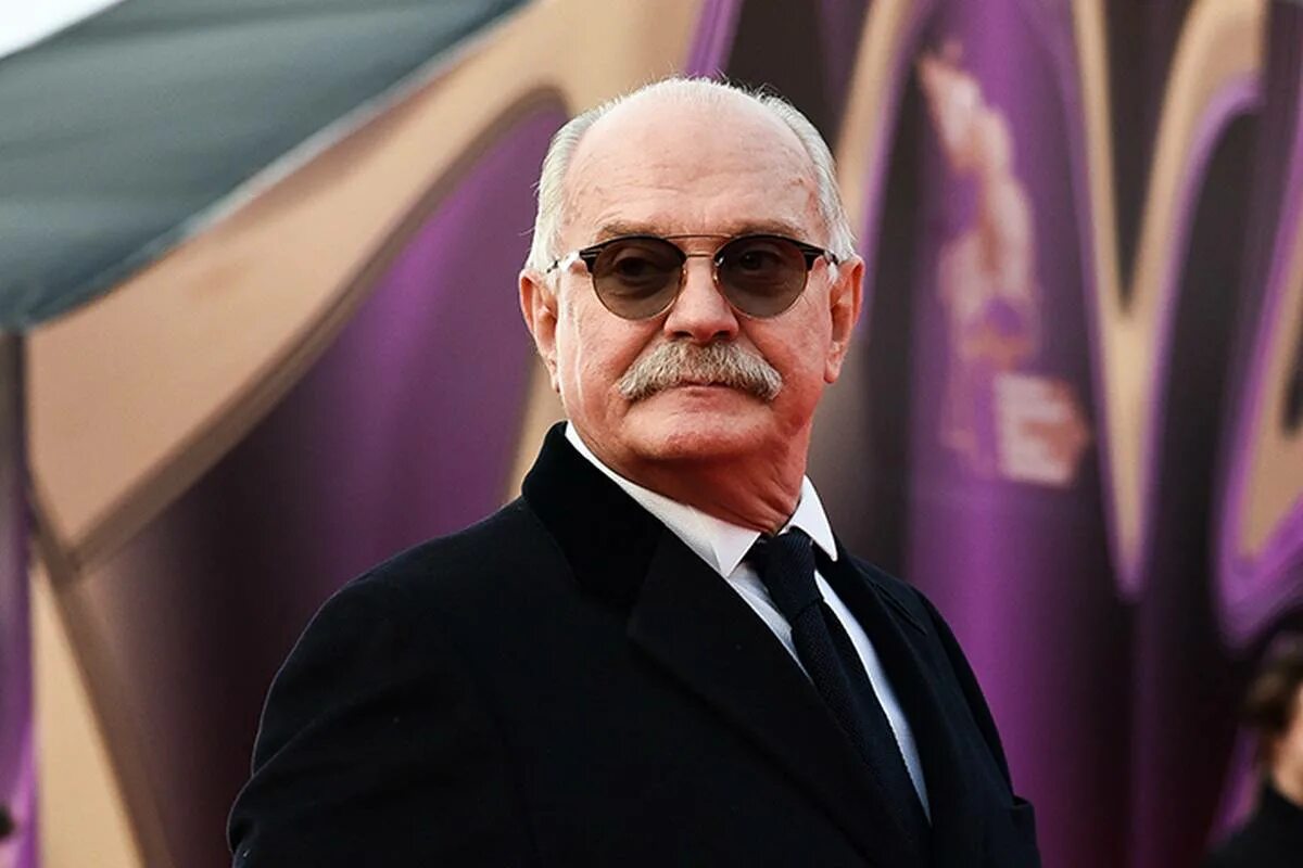 Михалков комитет. Михалков комитет. Михалков комитет. Бесогон никиты михалкова. Н кита сергеевич михалков.