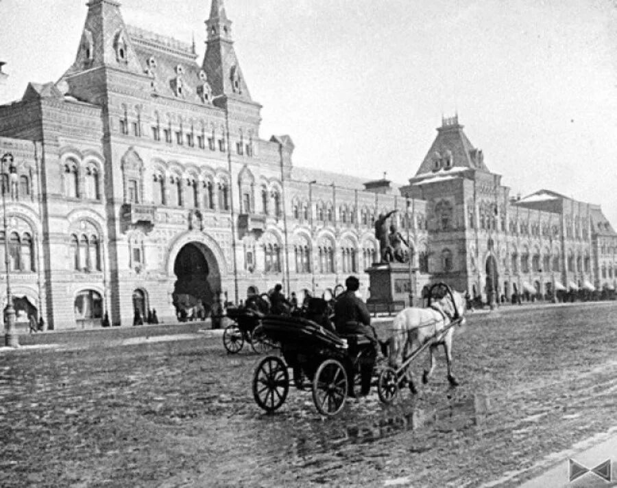 Москва 1814 года. ГУМ 1910 Российская Империя. Извозчики в Москве до революции. Москва красная площадь 1910. Конная площадь в Москве до революции.