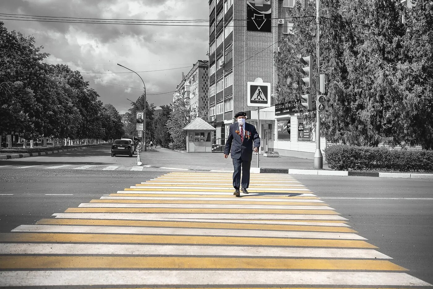 Пешеход. Пешеходный переход. Пешеходный переход осень. Идеи уличной фотосъемки на пешеходном.