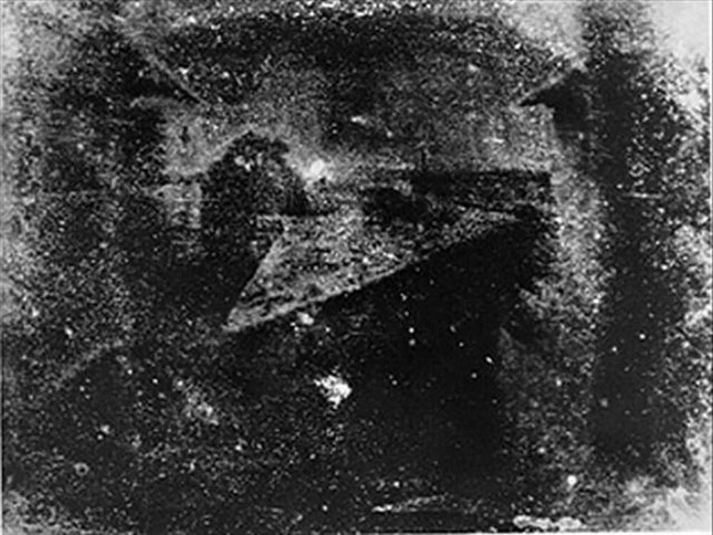 Жозеф Нисефор Ньепс. Первая фотография 1826. "Вид из окна в Ле гра", Жозеф Ньепс, 1826. Когда был сделан первый снимок