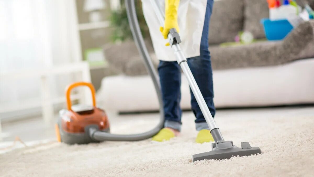 Clean Home клининговая компания. Химчистка дивана. Carpet Cleaning. 4. Carpet Cleaning services. Уборка квартир в москве клининг мафия