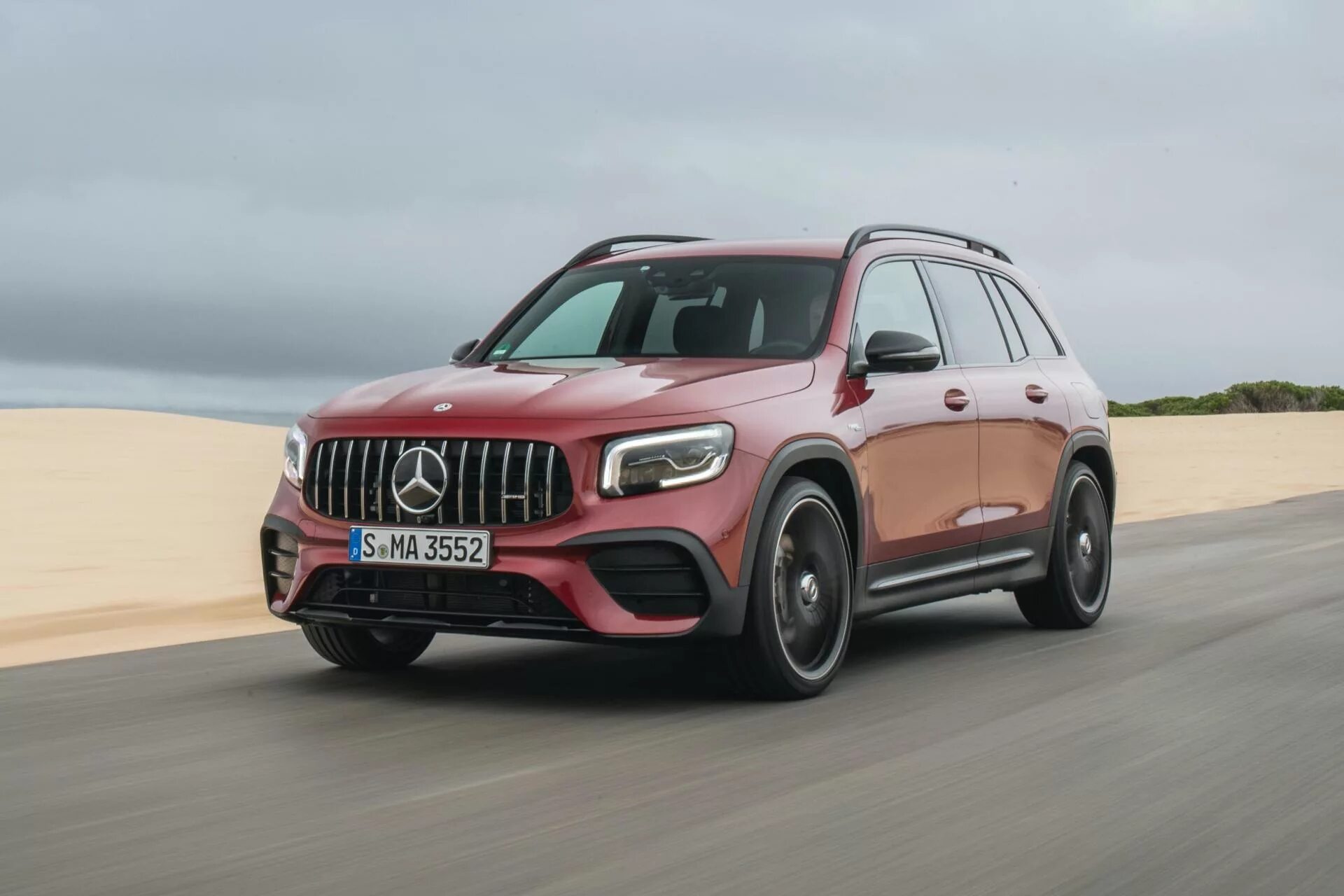 Glb to obj. Glb 35 amg. мерседес glb amg 35. мерседес глб 35 амг. glb 35 amg 2025.