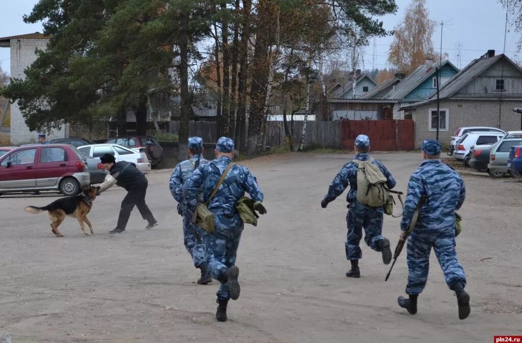 Нападение в колонии. ФКУ ИК 3 Идрица Псковской области. Конвоирование осужденных. ФСИН охрана. Побеги в УИС.