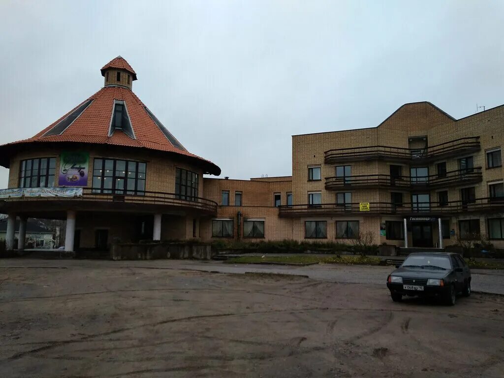 Отель олония в карелии фото. Олония олонец. Олония олонец. Олонец карелия. Олонец город в карелии достопримечательности.