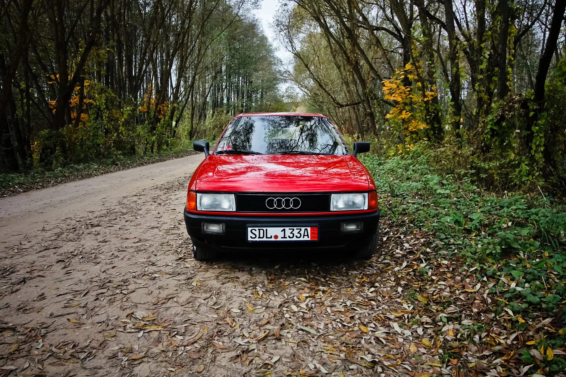 Audi 80 b3. Audi 80 хэтчбек. Ауди 80 б3. Ауди 80 б3 красная. Ауди 80 б4 почему